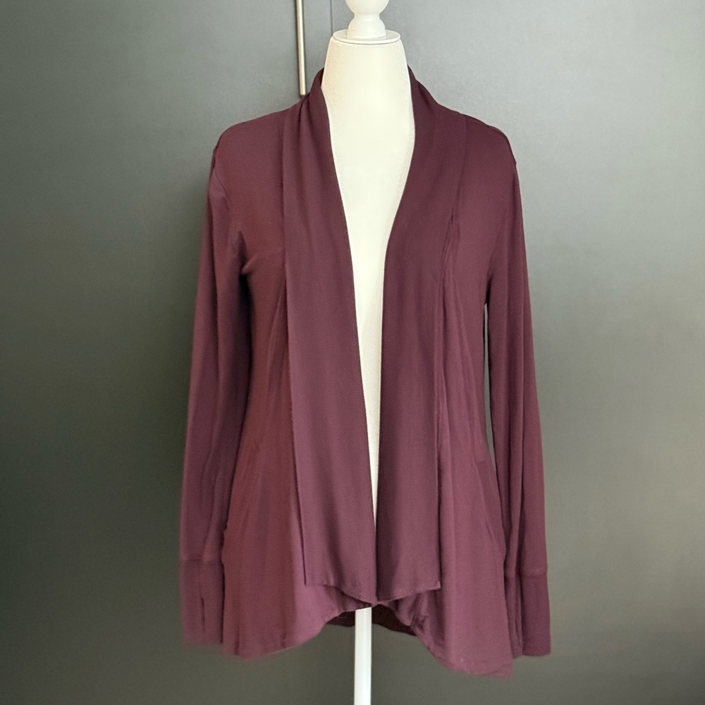 Athleta Pranayama Restore Wrap